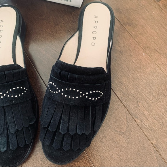 Like new!! Leather Black Fringe Loafers - Picture 2 of 7